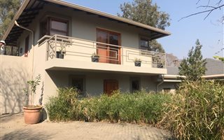 2000 m² Commercial space in Rivonia