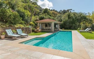 7 Bedroom House in Constantia