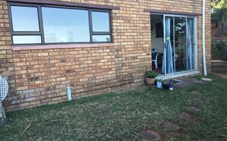 1 Bedroom Garden Cottage in Illovo Beach