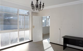 3 Bedroom Apartment in Illovo