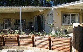 1 Bedroom Garden Cottage in Dargle