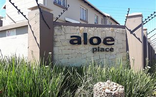 1 Bedroom Apartment in Modderfontein