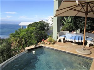 4 Bed House in Mossel Bay Central