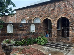 4 Bed House in Hennenman