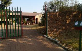 3 Bedroom House in Brackendowns