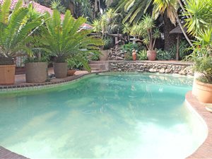 3 Bed House in Haddon