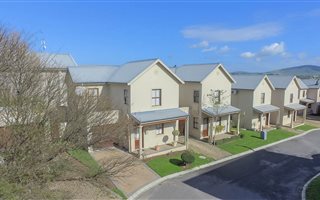 3 Bedroom House in Graanendal