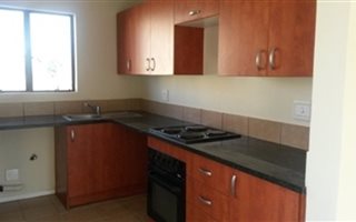1 Bedroom Townhouse in Esther Park
