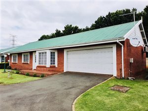 3 Bed Townhouse in Lincoln Meade
