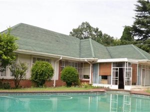 3 Bed House in Cyrildene