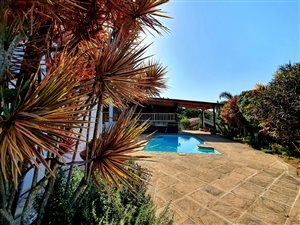 4 Bed House in Uvongo