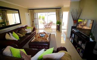 3 Bedroom House in Waves Edge