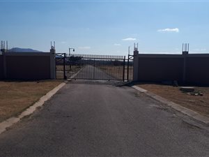 800 m² Land available in Brits Central