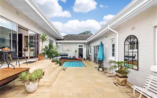 3 Bedroom House in Greenside