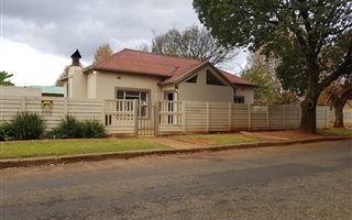 3 Bedroom House in Dalview