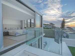 6 Bed House in Camps Bay