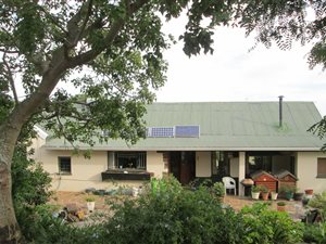 8.4 ha Farm in Green Pastures