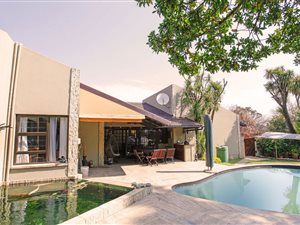 3 Bed House in Boat Lake Village