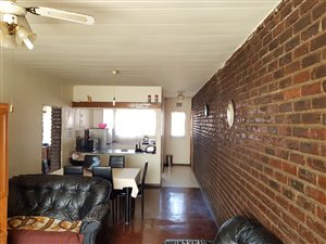 2 Bed Flat in Germiston South