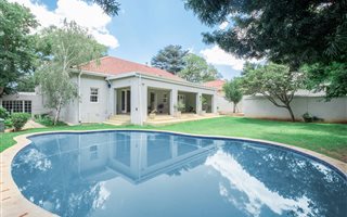3 Bedroom House in Greenside
