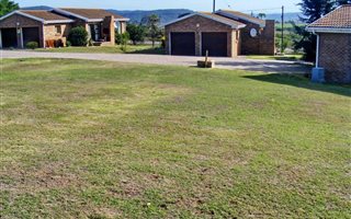 423 m² Land available in Fraaiuitsig