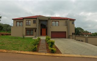 6 Bedroom House in Amandasig