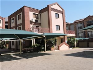 330 m² Office Space in Allens Nek