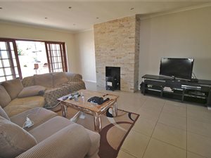 3 Bed House in Monte Vista