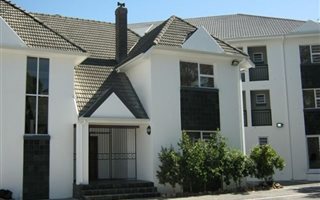 Studio Apartment in Stellenbosch Farmers Winery