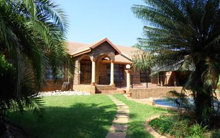 4 Bedroom House in Karen Park