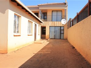 3 Bed House in Soweto Central
