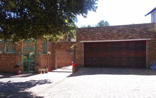 3 Bedroom Duet in Faerie Glen