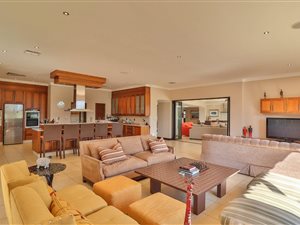5 Bed House in Pecanwood