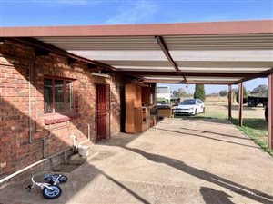 3 Bed House in Walkers Fruit Farms