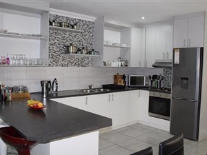 3 Bed House in Soneike