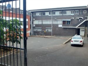 750 m² Commercial space in Umbilo