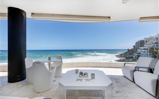 4 Bedroom Apartment in Clifton