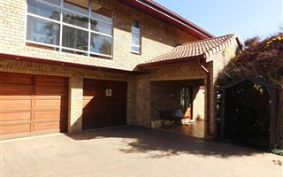 2 Bedroom House in Centurion Golf Estate