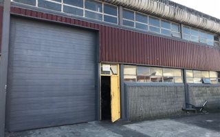 400 m² Industrial space in Retreat