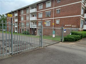 2 Bed Apartment in Pelham