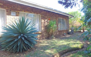 3 Bedroom House in Riamarpark