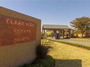 4682 m² Land available in Protea Ridge