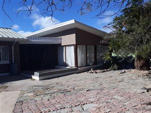 4 Bed House in Hospital Hill