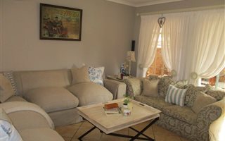 2 Bedroom Townhouse in Montana Park