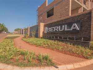 2 Bed Apartment in Benoni North
