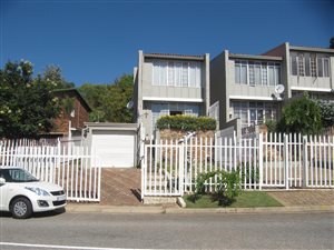 2 Bed Townhouse in Florida Hills