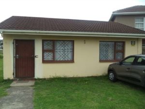 2 Bed House in Amalinda