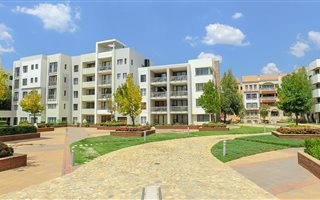 2 Bedroom Apartment in Bedford Gardens
