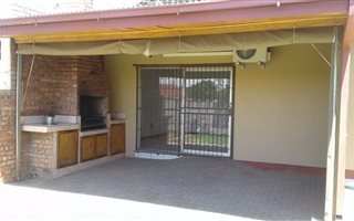 1 Bedroom Flat in Heuwelsig