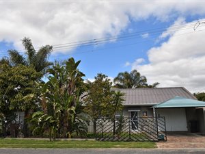 4 Bed House in Northern Paarl
